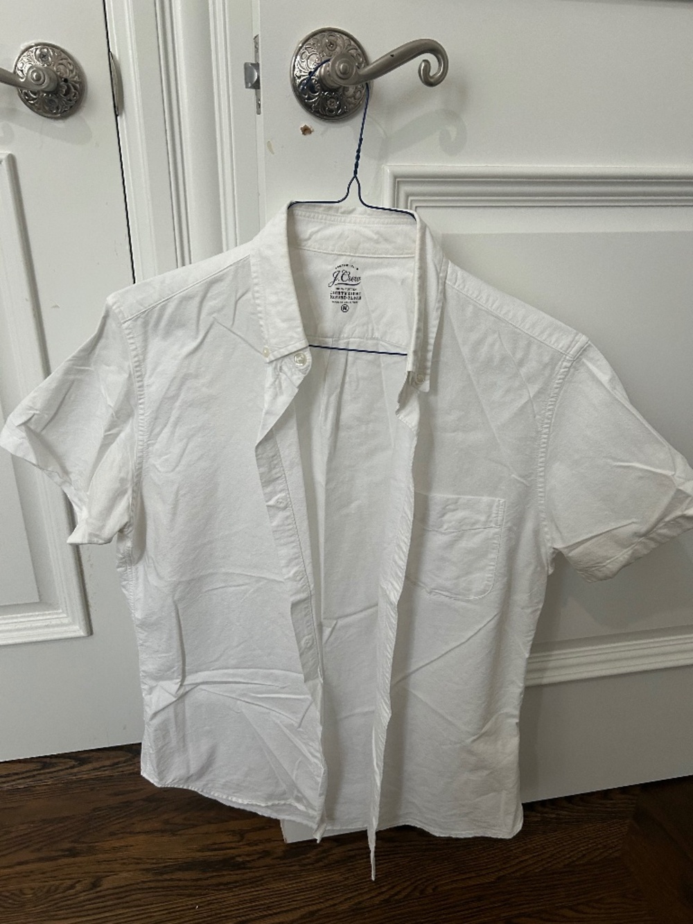 White j crew short sleeved shirt